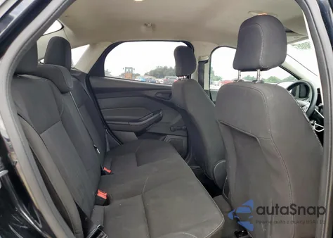 2016 Ford Focus S z USA, uszkodzony, nr VIN 1FADP3E26GL297301